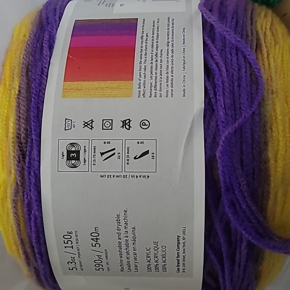 Cupcake & Mandala Ombre Yarn Lion Brand very colorful quality yarn crochet NEW ! - Picture 3 of 10